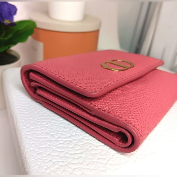 Christian Dior Pink Trifold Wallet - Picture 8 of 8